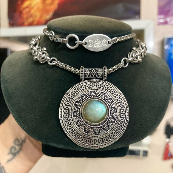 Flash iridescent labradorite gemstone boho round design double chain necklace - Picture 12 of 13